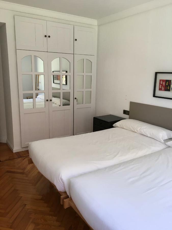 Ontzaldi By Basquelidays Apartment Hondarribia Bagian luar foto