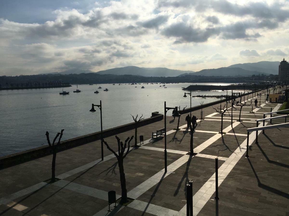 Ontzaldi By Basquelidays Apartment Hondarribia Bagian luar foto